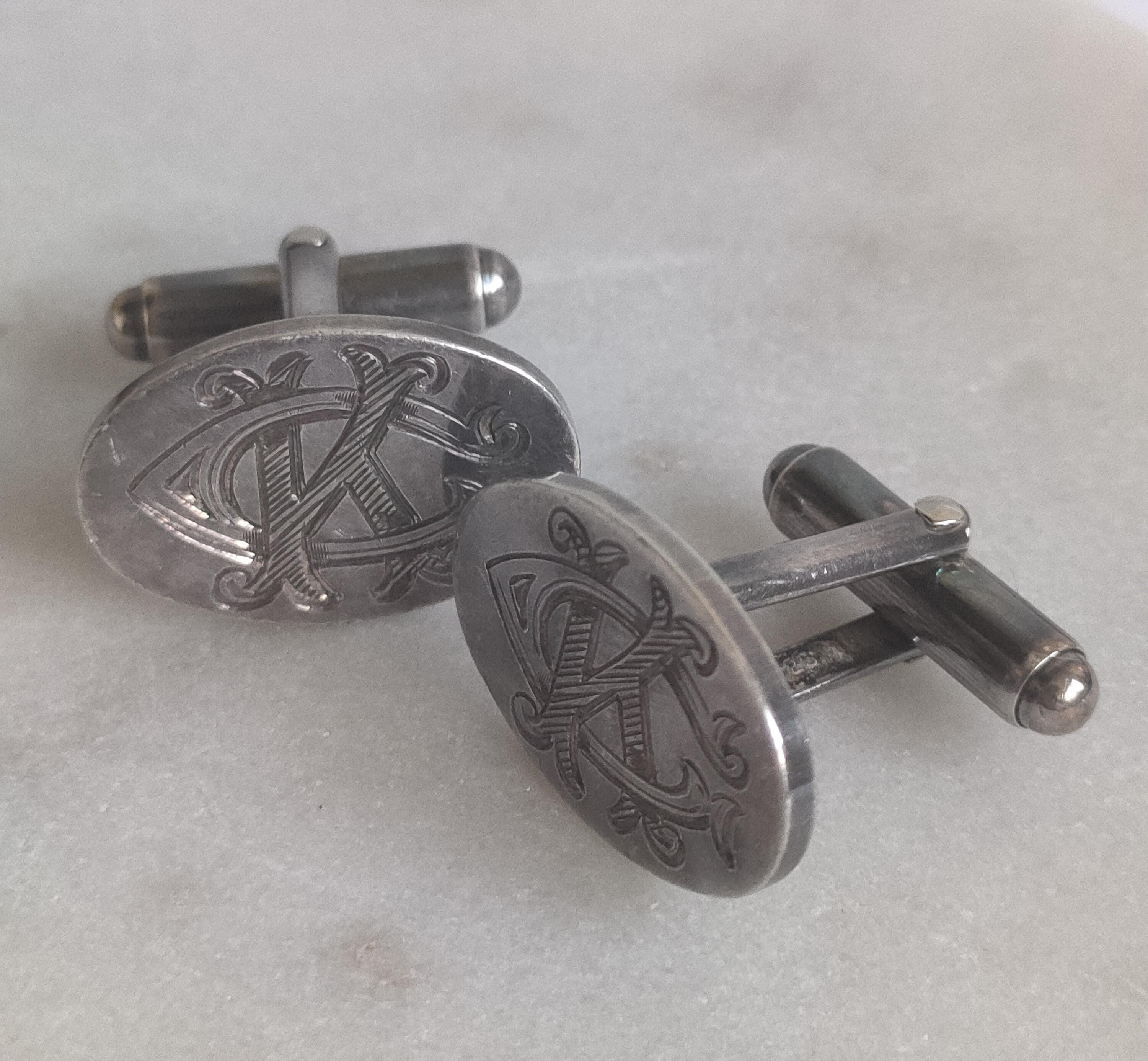 Mens Initial Letter Cufflinks In Sterling Silver | Savile Row Company - Foto 5
