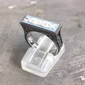 Stephen Webster For Wedgwood  925 Sterling Silver & Jasperware Thorn Ring, 6.5g