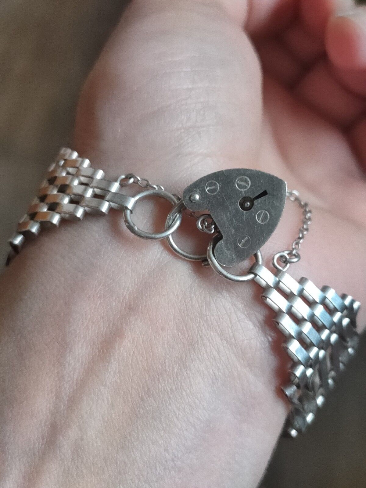 アクセサリー UK Vintage bracelet 925 Vintage Chunky Sterling Silver ID Bracelet - Etsy