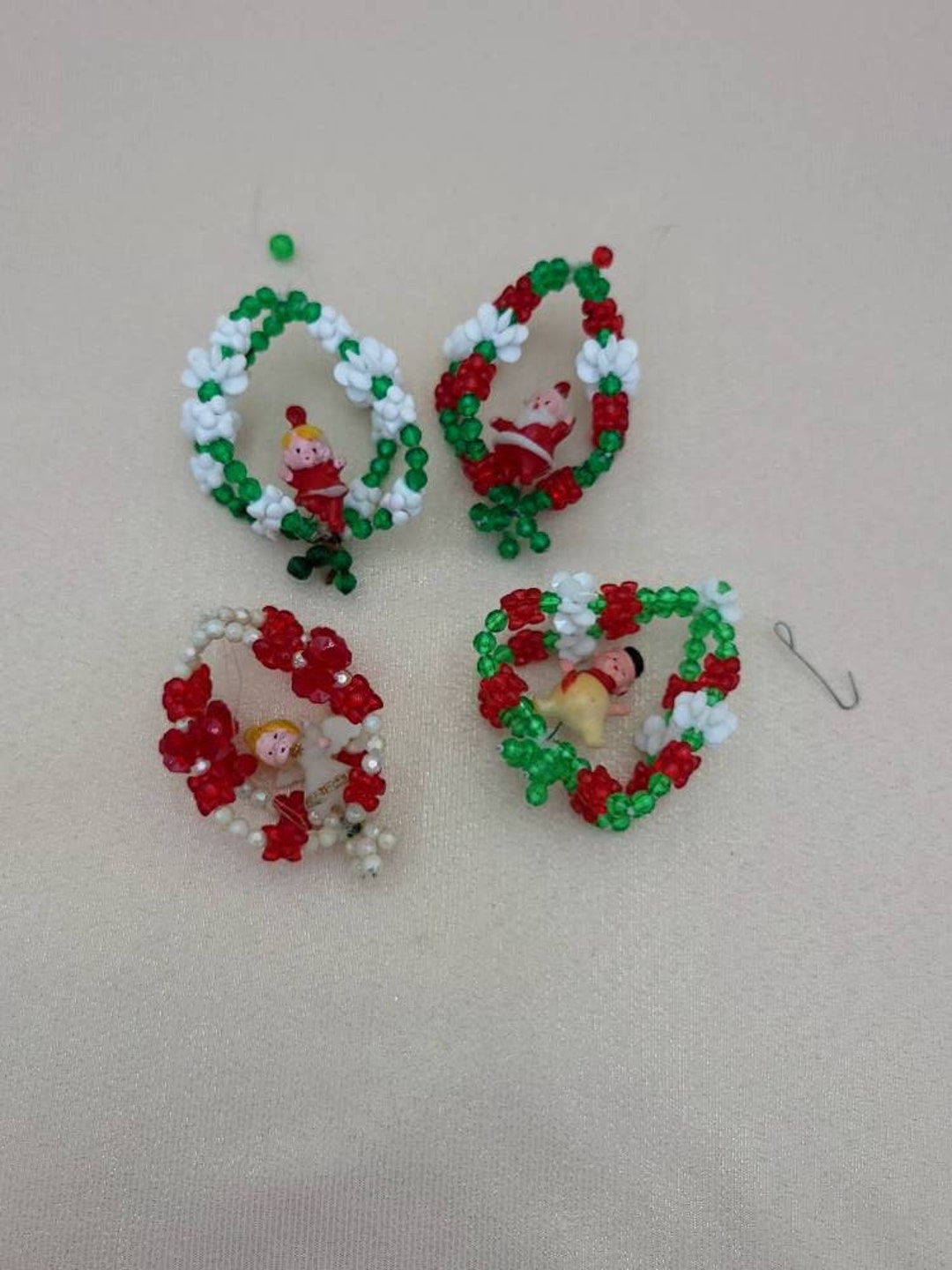 Set of 4 Vintage Beaded Christmas Tree Ornaments With Tiny Plastic