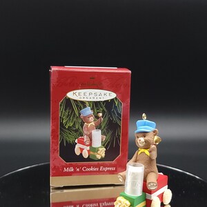 1999 Milk &#39;n&#39; Cookies Express bear ornament Christmas Vintage Hallmark Keepsake Tree Ornament