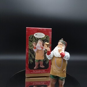 The Toymaker&#39;s Gift- 1999 Membership Ornament Santa ornament Christmas Vintage Hallmark Keepsake Tree Ornament