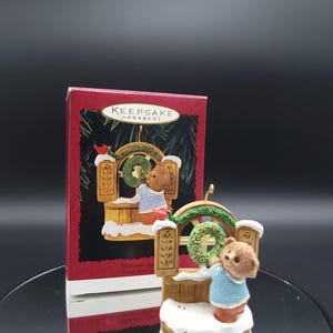 1996 Welcome Sign Tender Touches ornament Christmas Vintage Hallmark Keepsake Tree Ornament