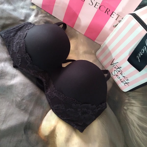 34D Victoria's Secret Body By Victoria Lined Strapless Black Lace Nylon VS Bra