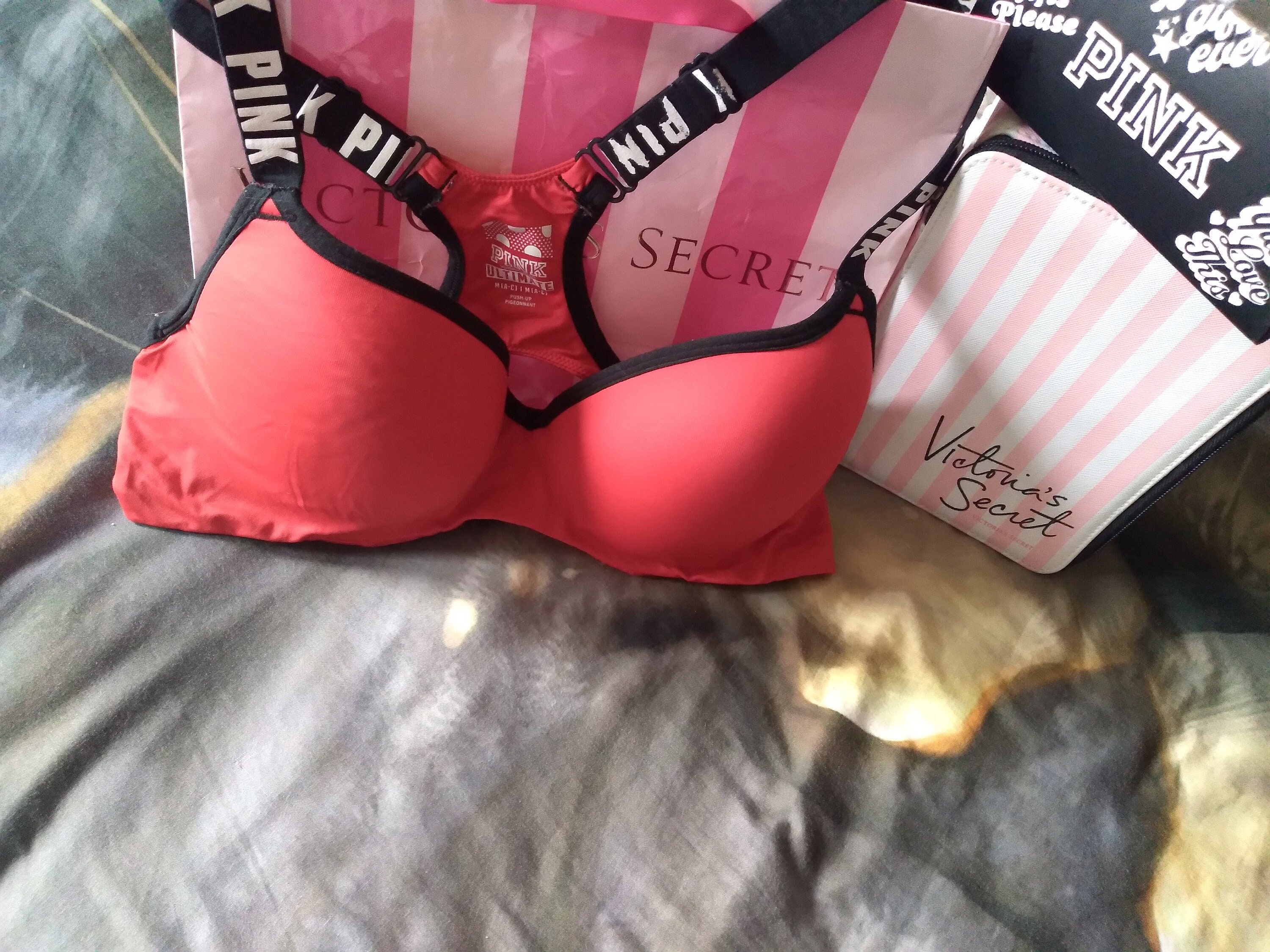 Victoria's Secret PINK Ultimate Racerback Push-Up Bra 