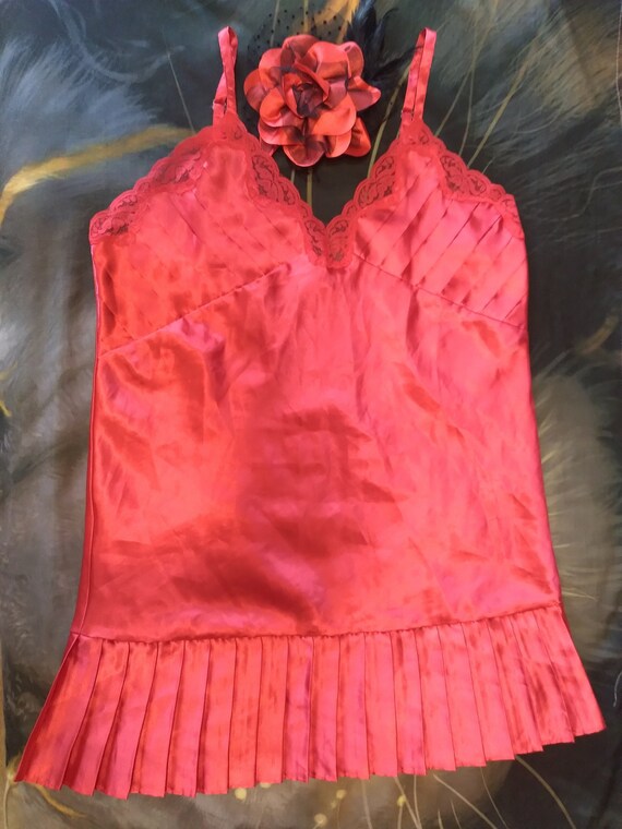 Vintage Lady Cameo Silky Satin Red Hot Red Accordian Pleated Lace