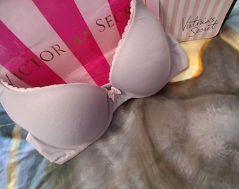 34C Victoria's Secret Body By Victoria Perfect Shape Lavender Pink Lace Bow Logo VS Bra