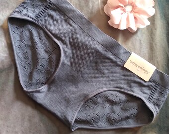 Urbanology Panties Size 5 Gray Lace Nylon New With Tag