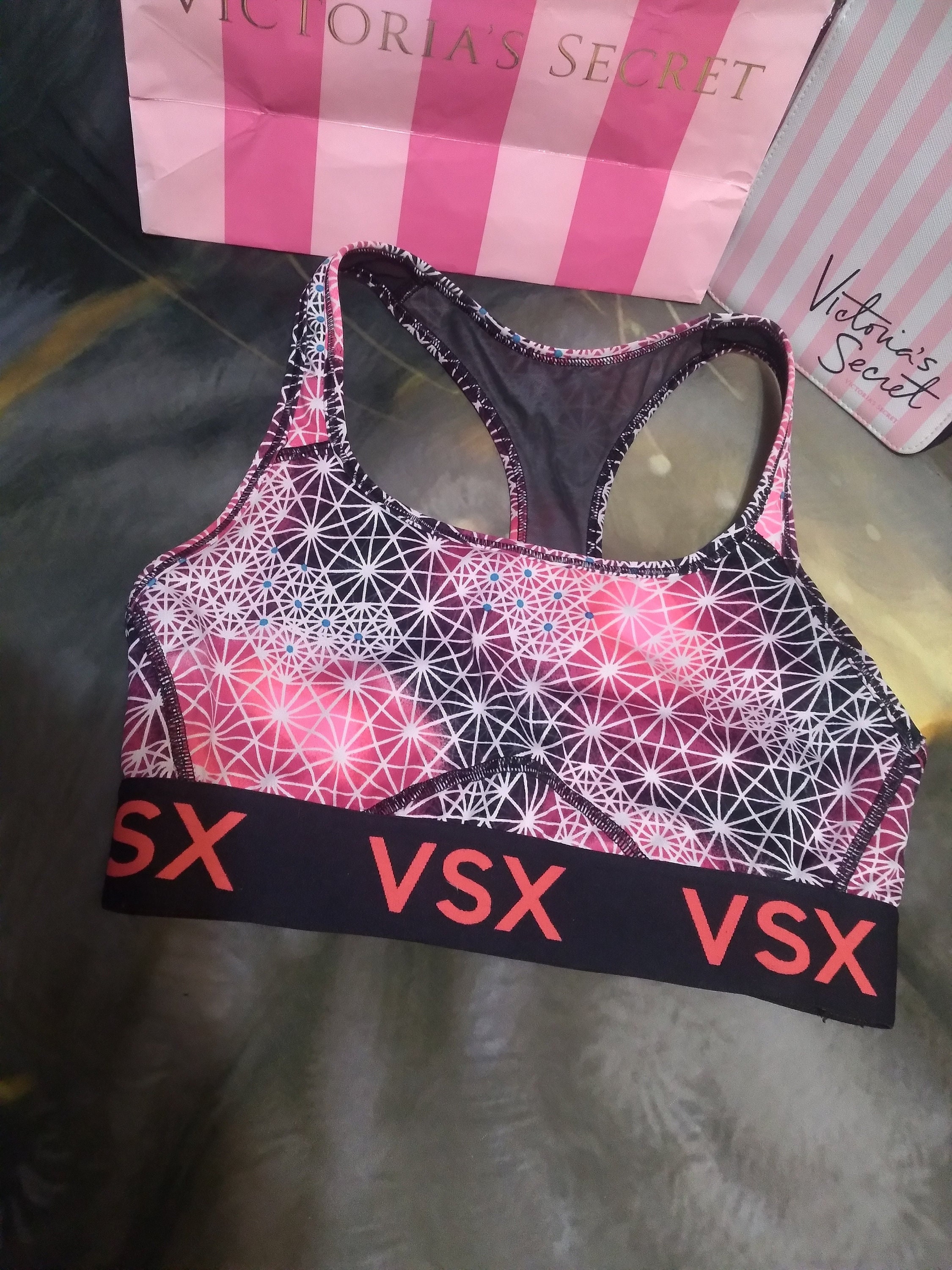 Victoria's Secret VSX Sports Padded Bra in Mint-green, Pink & Black,  Vintage Sz. 38D -  Israel