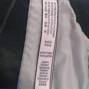 32DD Victoria's Secret Body By Victoria Perfect Shape Sparkly VS Bra bild 2