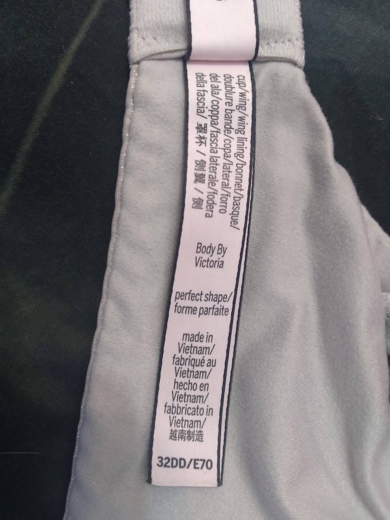 32DD Victoria's Secret Body By Victoria Perfect Shape Sparkly VS Bra bild 2