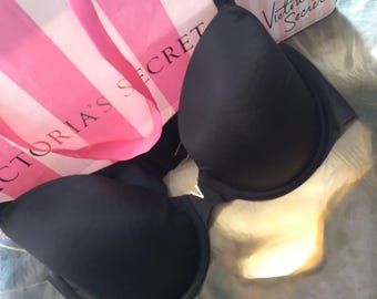 38D Victoria's Secret Lined Demi Black Gold V Logo VS Bra
