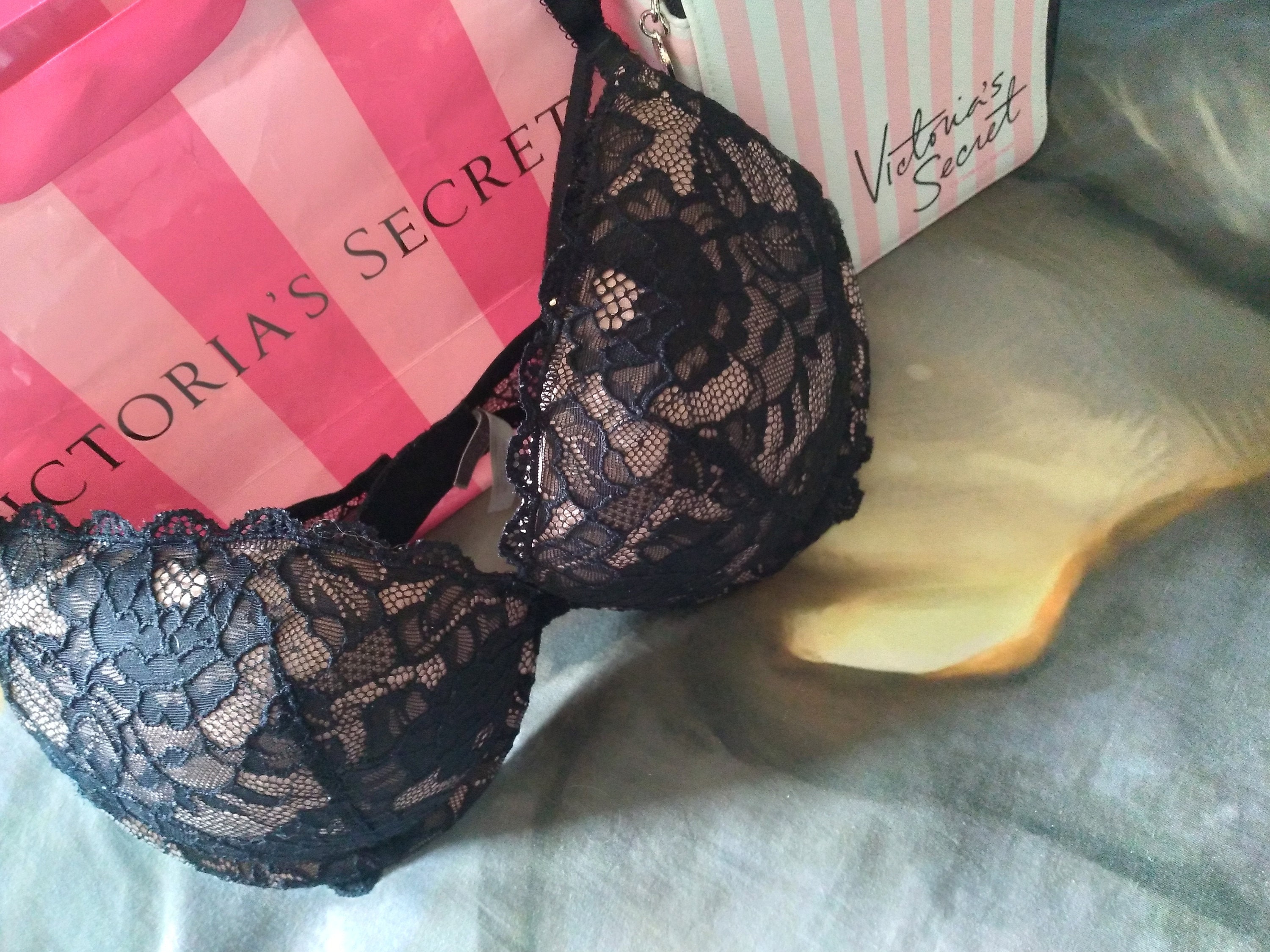 Victoria Secret Bra 