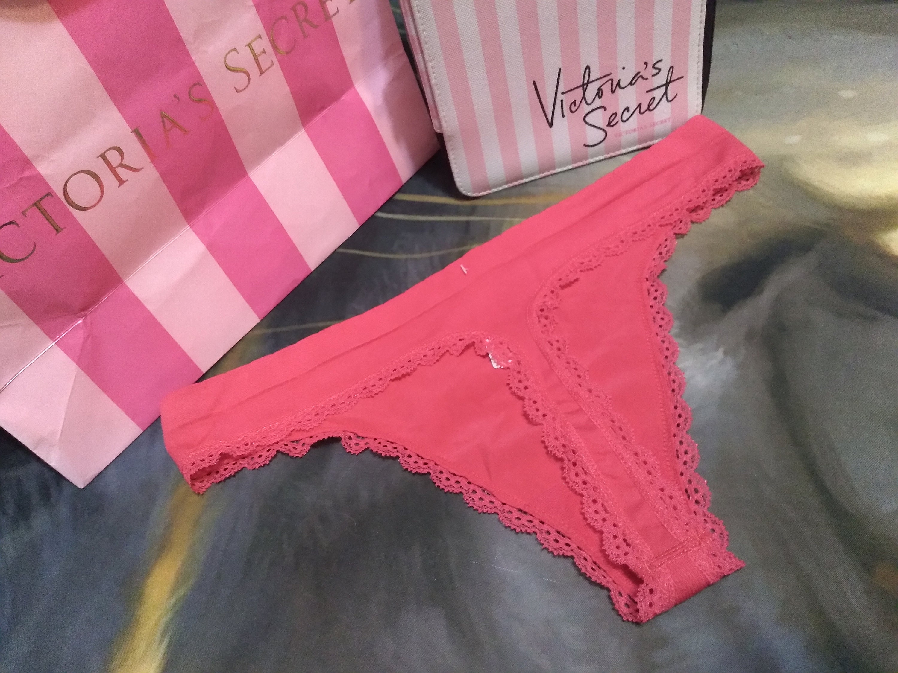 Victoria's Secret Thong Pink Lace Trim Nylon Logo Large New With