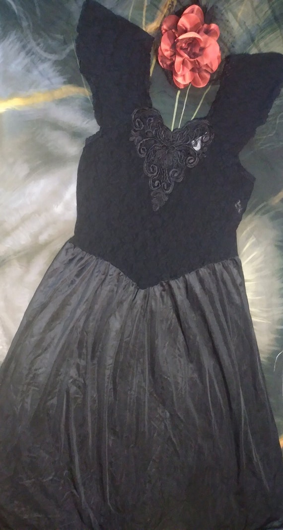 Vintage Cinema Etoile Nightgown Medium Lace Bodic… - image 1