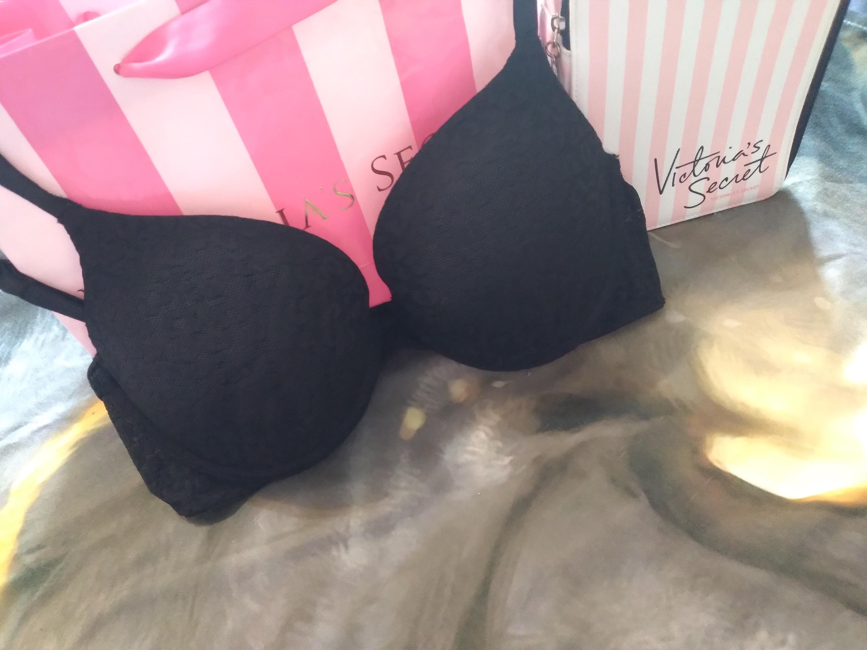 34D Victoria's Secret PINK Wear Everywhere Push up Black