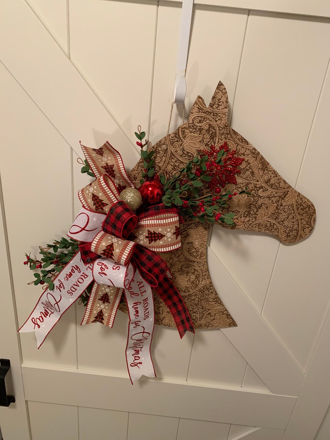 Wooden Embossed Horse Head Door Hanger Decorated for Christmas All