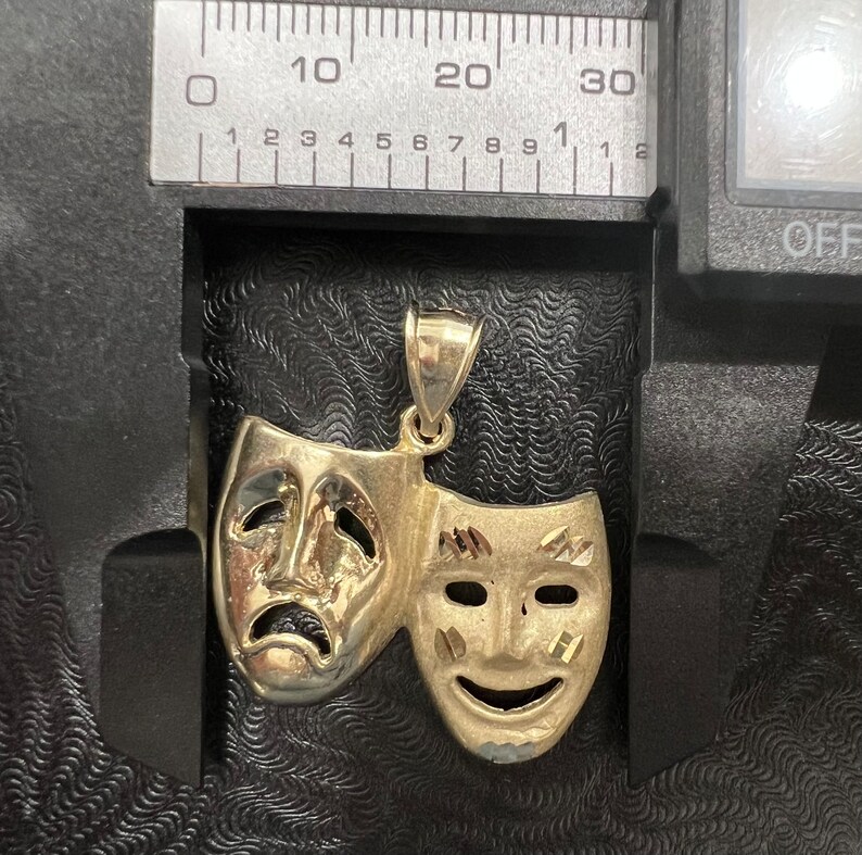 10K Yellow Gold Comedy Tragedy Mask Pendant, Drama Masks Pendant, Human Face Pendant, Crying