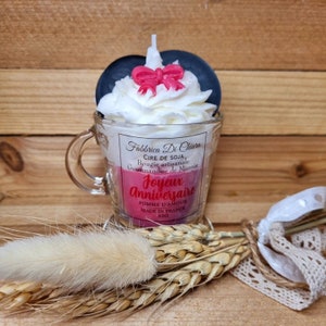 Minnie's gourmet candle