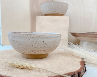 handmade ceramic pottery bowl ejstudio