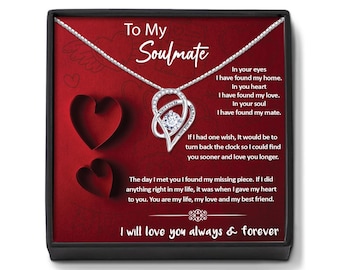 Collana con ciondolo a forma di cuore in argento e zirconi cubici: set regalo per l'anima gemella