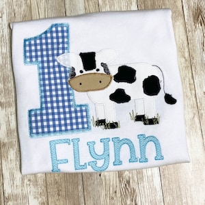 Conjunto de Bloomer de aniversário de uma vaca bordado personalizado, guingão azul-bebê, qualquer aniversário, animais, fazenda, roupa de aniversário, bolo smash.