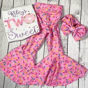 Personalized Embroidery Two Sweet Birthday outfit, Bummies, Belle Bottoms, Donuts, Sprinkles, Any Birthday, Party Outfit, Cake Smash outfit.