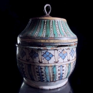 Unique Antique Moroccan Kintsugi handmade Ceramic Jar pottery / Moroccan Decor / Collectible Pottery