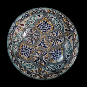 Vintage Hand-painted Moroccan Decorative 13&quot; Fes Platter with Metal