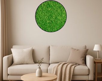 Moss Wall Art – Round | Circle - Light Green Preserved Reindeer Lichen in Natural Oak Frame