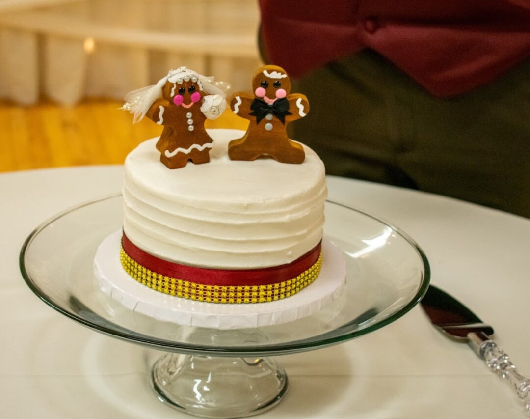 Gingerbread Bride and Groom Cake Topper - Etsy