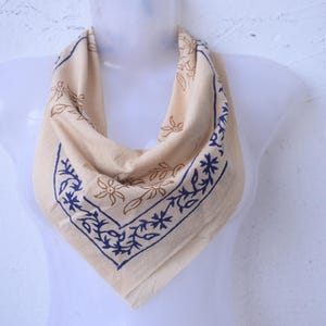 Bandana Schal aus Bio Baumwolle mit Paisley Muster: Handblockdruck