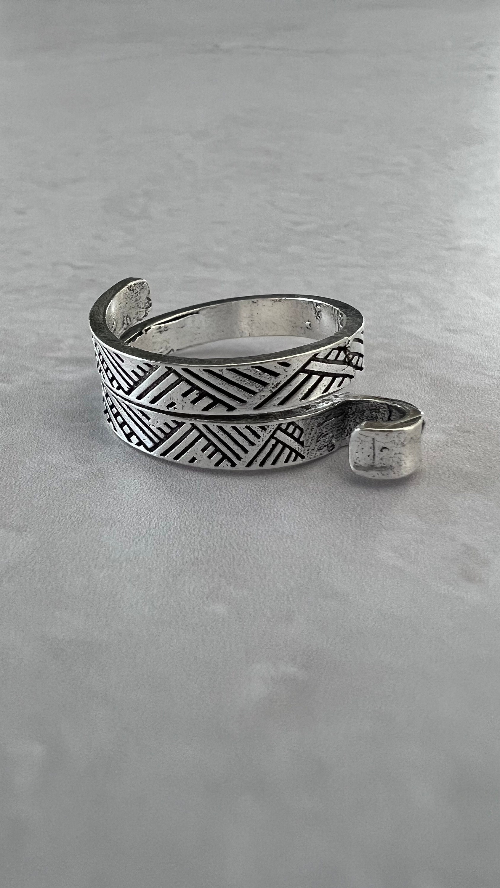 Yarn tension ring  for knitting or crochet- adjustable - yarn guide, crochet ring, tension helper - right & left hand