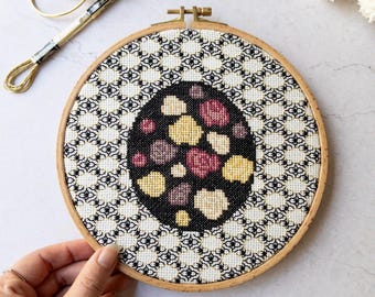 Vintage Blumenspitze Blackwork Stickmuster - mit Kreuzstich - für Anfänger geeignet - Stickdesign (PDF)