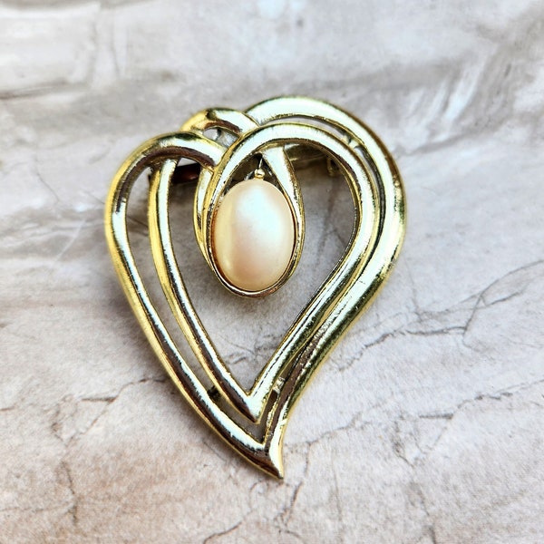 Vintage Heart Brooch, Gold Pearl Heart Pin, Faux Pearl, Gold Tone Heart Pin, Large Pin, Estate Jewelry, Double Heart