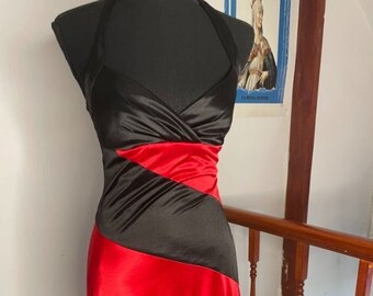 city triangle sleeveless party dress