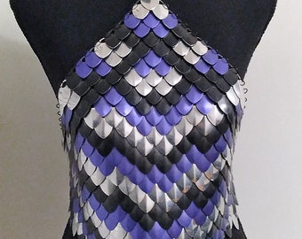 Scalemail aangepaste haltertop