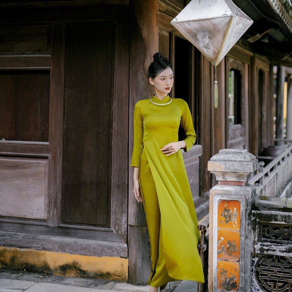 Green Hai Da Silk Plain Ao Dai Set | Pre-made Traditional Vietnamese Ao Dai| Lunar New Year|Ao Dai Truyen Thong| Women Ao Dai with Pants|17A
