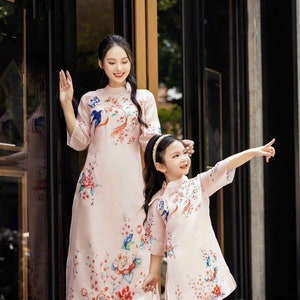 Mom and Daughter Pink Printed Ao Dai Set| Pre-made Traditional Vietnamese Ao Dai| Lunar New Year | Ao Dai for Girl, Mom |Ao Dai Tet|40A