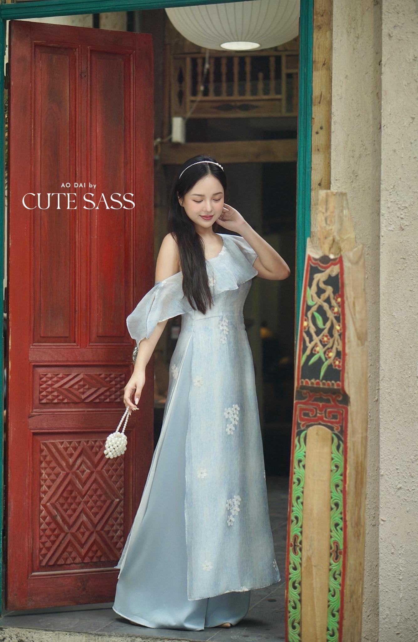 Yen - Blue Skyline Flow off Shoulder Ao Dai Top Only, No Pants41d