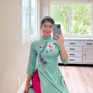 Cyan Embroidery Ao Dai Set | Pre-made Traditional Vietnamese Ao Dai | Women Ao Dai with Pants | Lunar New Year| Ao Dai Truyen Thong | M9