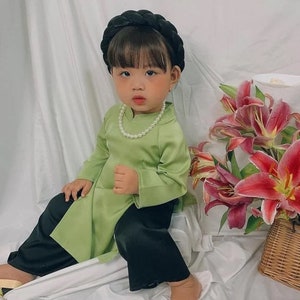 Girl Silk Ao Dai Set with Matching Headband (4 Colors) |Pre-made Traditional Vietnamese Ao Dai|Lunar New Year| Kid Ao Dai| M3