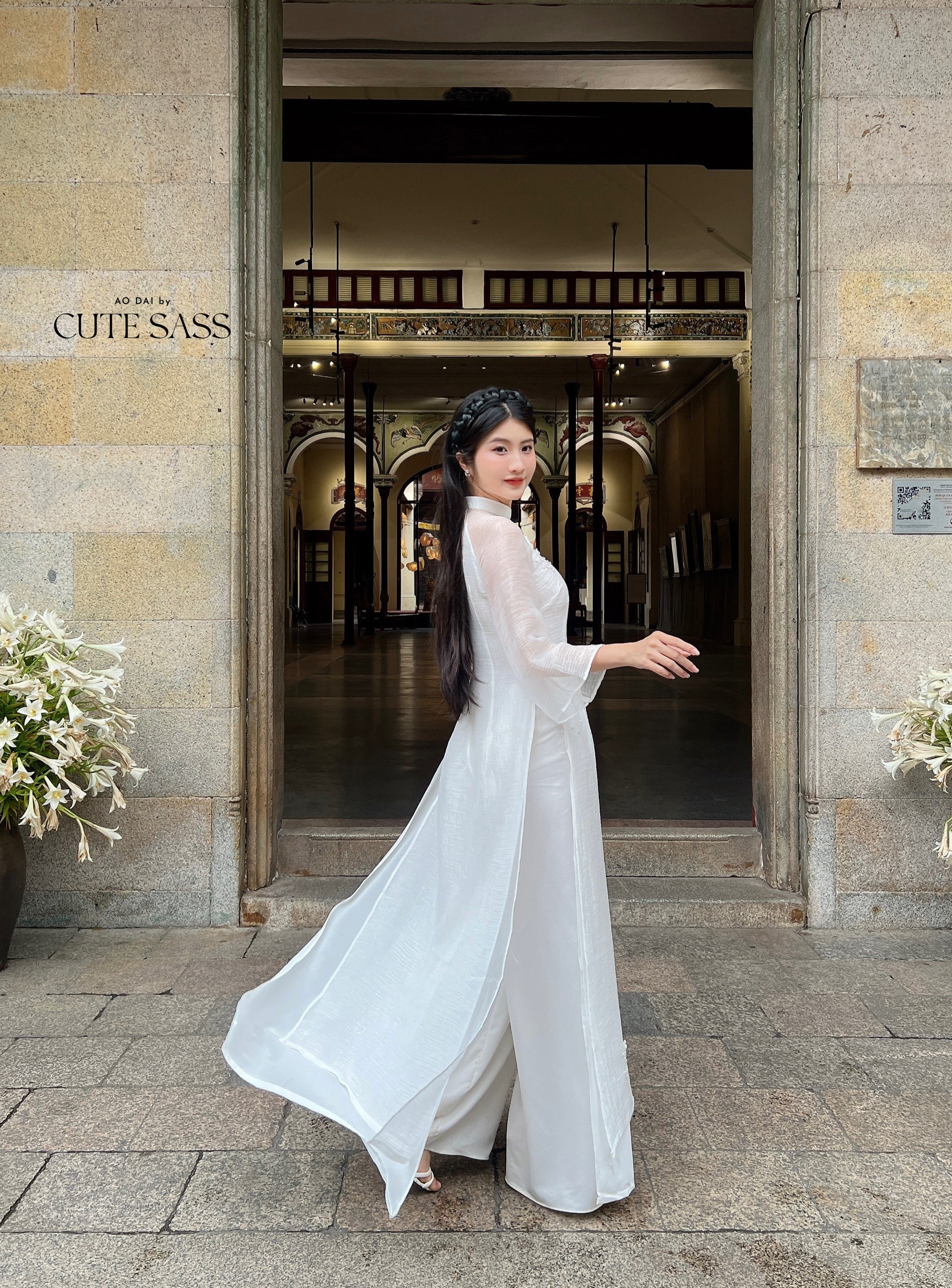 White Sparkle Daisy Ao Dai Set 32d|pre-made Modernized