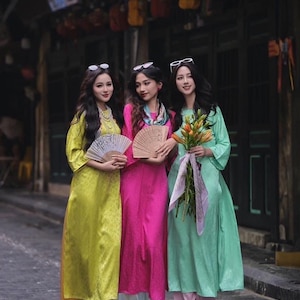 Shifted Button Gam Ao Dai Top Only (NO PANTS) | Pre-made Vietnamese Ao Dai| Women Ao Dai | Lunar New Year| Ao Dai Truyen Thong|10E