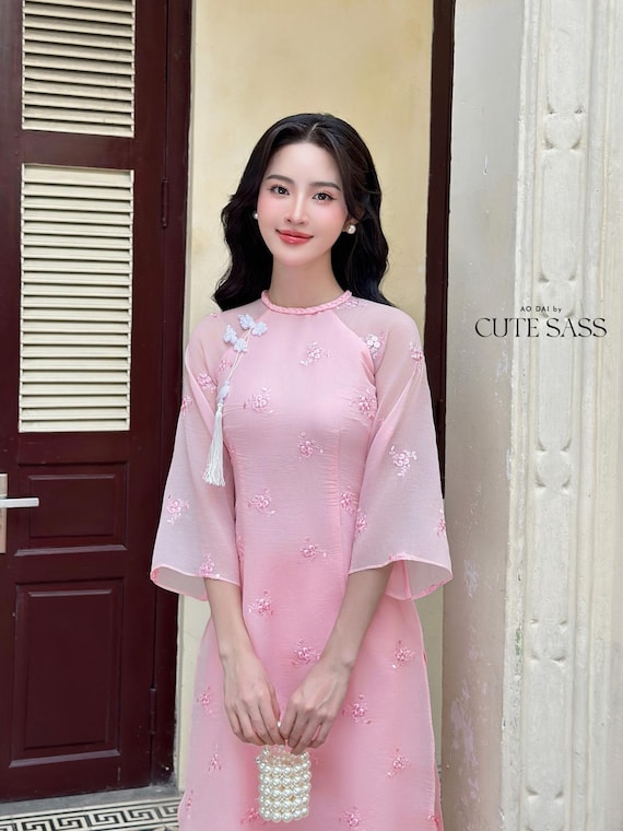Pink Tassel Embroidery Roses Ao Dai Set 18B |pre-made
