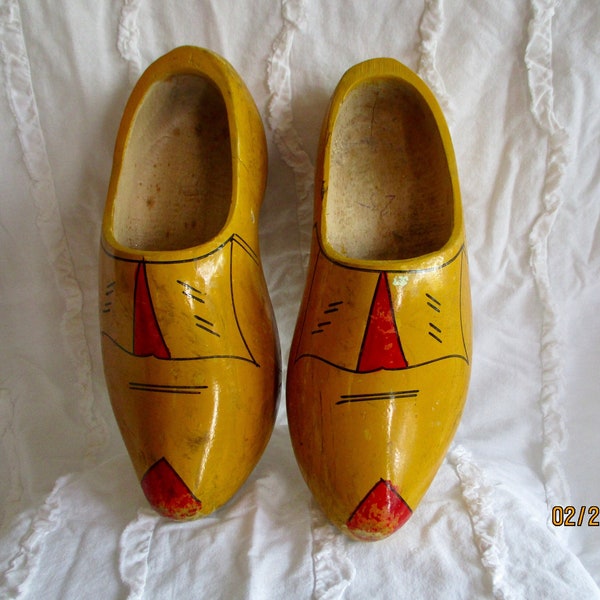 Dutch Wooden Shoes, Vintage Wooden Shoes made in Amsterdam, Vintage Dutch Wooden Shoes, Handmade Dutch Wooden Shoes Purchased in Holland