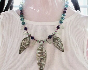 Abalone, Vintage, Abalone Necklace, One-Of-A-Kind, Abalone Necklace with Glass Beads, One-of-a-Kind Handmade Abalone Necklace