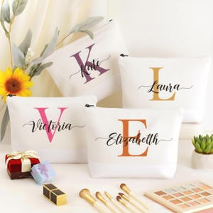 Personalized Makeup Bag – Custom Name Cosmetic Pouch | Bridesmaid, Birthday & Gift for Mom for her