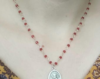 Muttergottes der Immerwährenden Hilfe - mit roter Perlenkette - Farbe: Silber