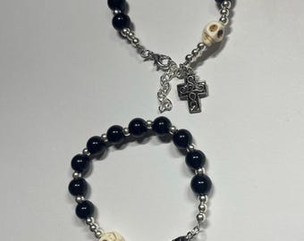 Memento Mori - black and silver with skull beaded rosary bracelet (one decade) - adjustable